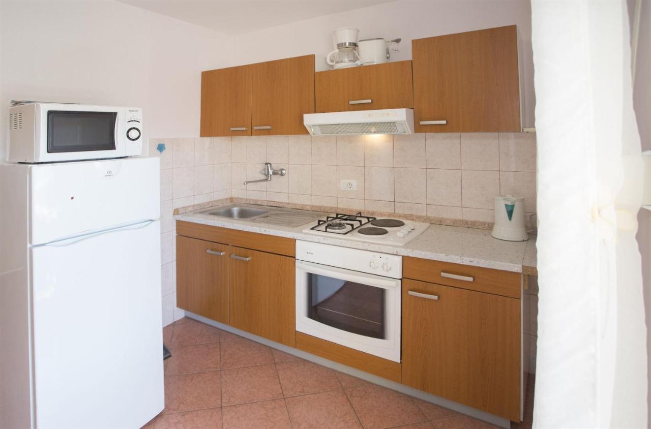 Apartments Gudelj Trogir Exteriör bild