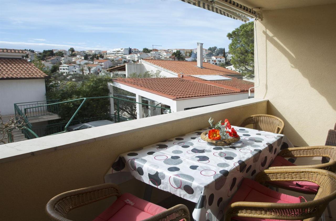 Apartments Gudelj Trogir Exteriör bild