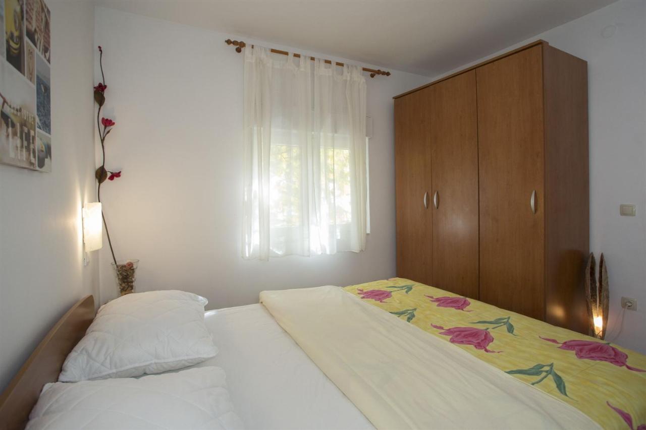 Apartments Gudelj Trogir Exteriör bild